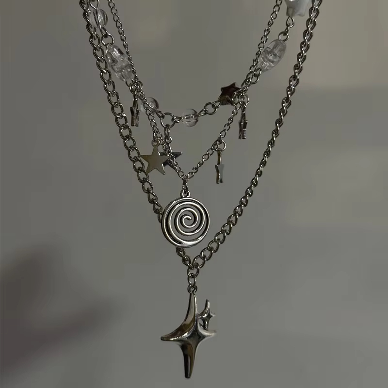 レディース向け、多層構造の星型ペンダントネックレス。Y2K風 - Layered Pendant Necklace Aesthetic のレビューと価格